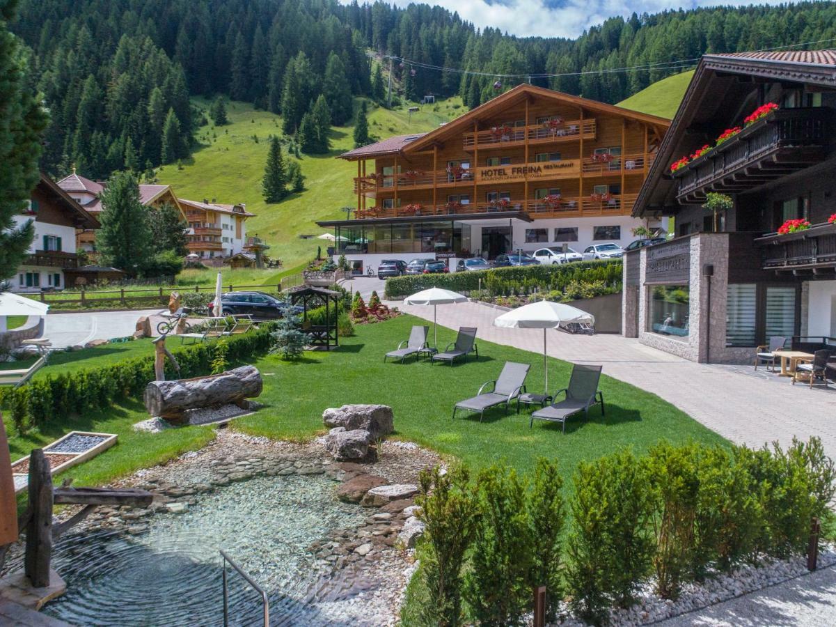 Chalet Elisabeth Dolomites Alpin & Charme Hotel Селва ди Вал Гардена Екстериор снимка